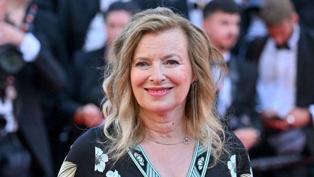 “Je vous en conjure” : l’appel bouleversant de Valérie Trierweiler sur ces injections esthétiques qui virent au drame | So Busy Girls