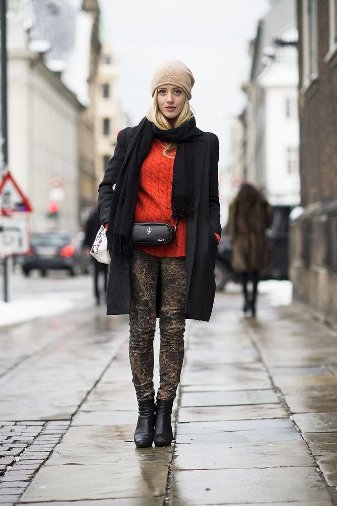 Porter un pull de couleur vive | So Busy Girls