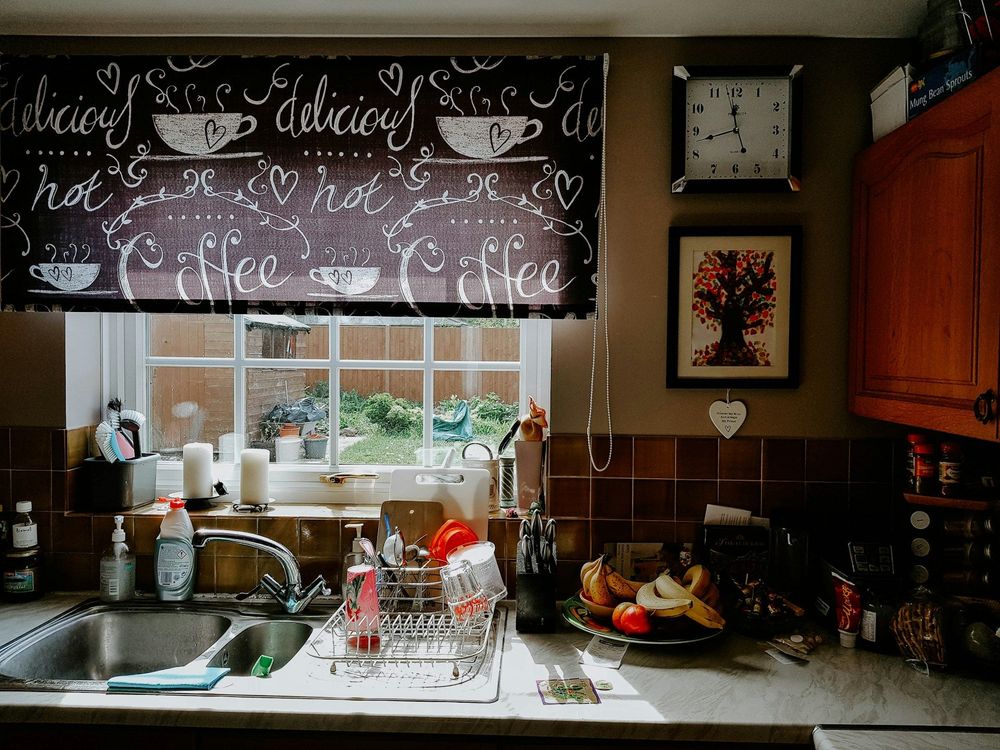 Cette tâche ménagère fait brûler autant de calories qu'un croissant (et vous pouvez la faire tous les jours) | So Busy Girls