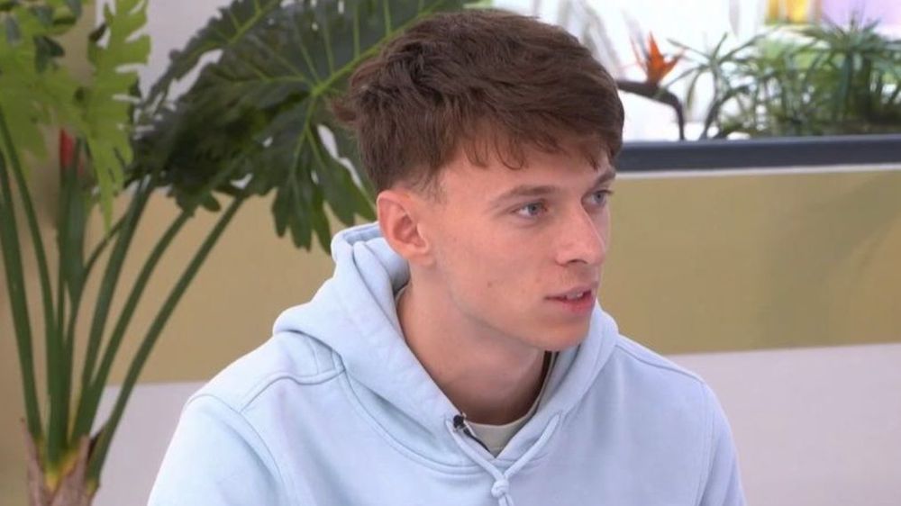 Secret Story : « Je n’ai pas grandi avec Ethan », le footballeur Eden Hazard très cash | So Busy Girls
