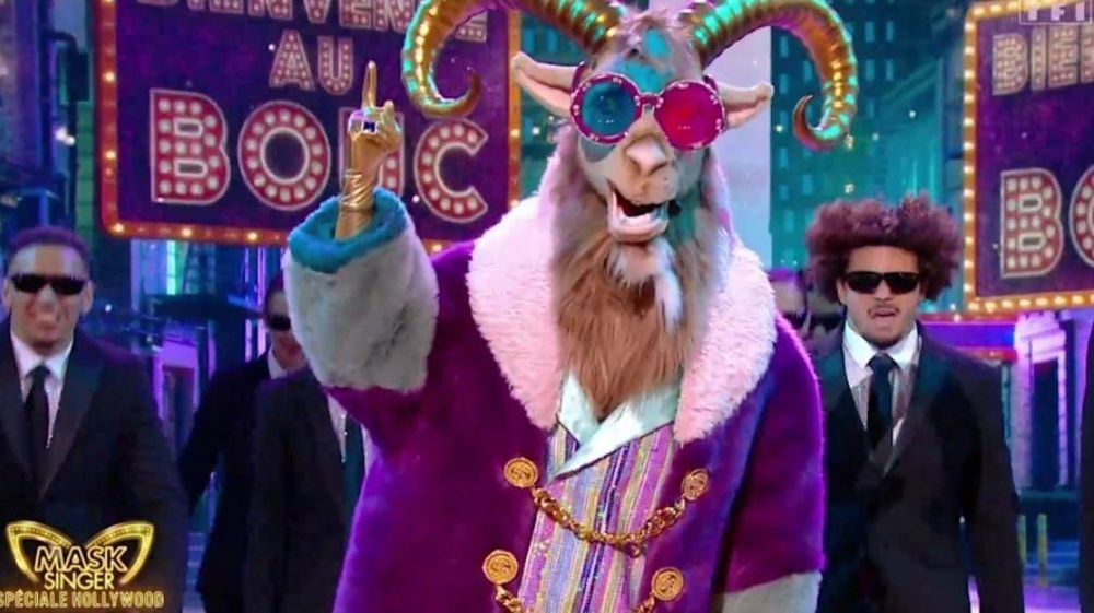 Mask Singer : cette icône de Beverly Hills 90210 qui a surpris tout le monde en retirant son masque | So Busy Girls