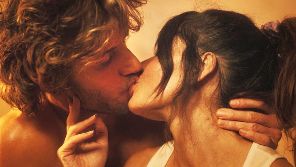 6 choses que vous n'auriez pas soupçonné sur la nouvelle série Netflix Sex/Life | So Busy Girls
