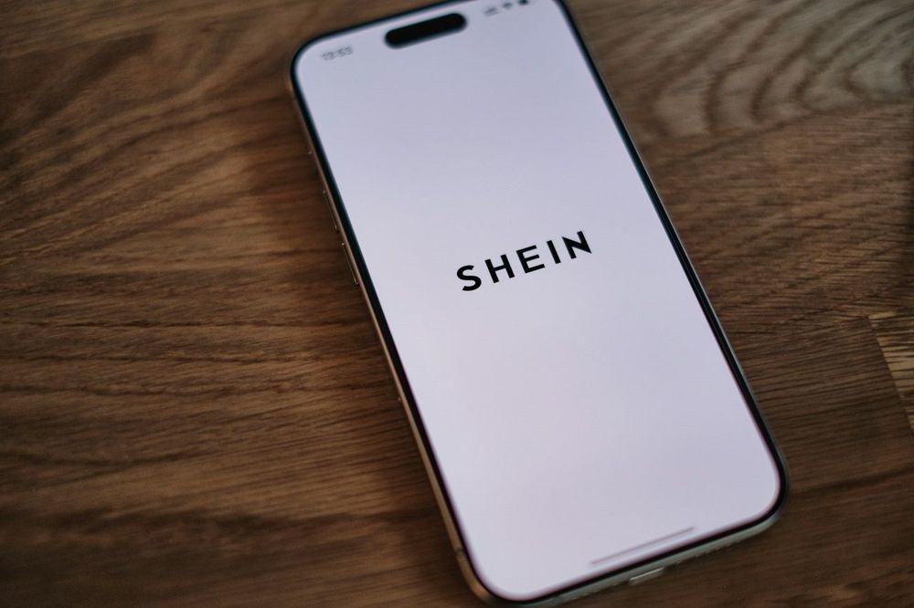 Taxe sur les petits colis : ce qui pourrait vraiment changer pour les clients de Shein, Temu et Alibaba | So Busy Girls