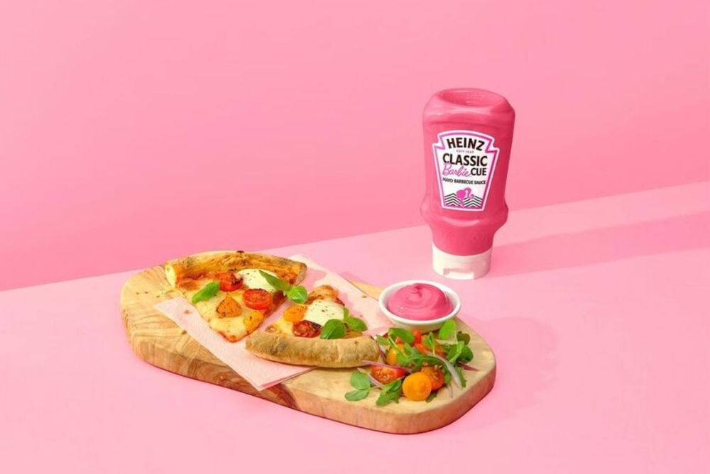 Heinz nous plonge dans l'univers de Barbie avec la sortie de sa nouvelle sauce rose BarbieCue ! | So Busy Girls