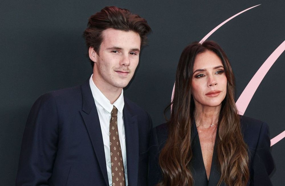 « J’espère que tu m’entends » : Cruz Beckham règle ses comptes avec Brooklyn dans une chanson qui fait trembler la famille | So Busy Girls