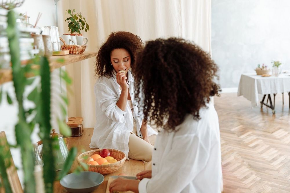 4 types de soins capillaires indispensables pour les cheveux bouclés, crépus ou frisés | So Busy Girls