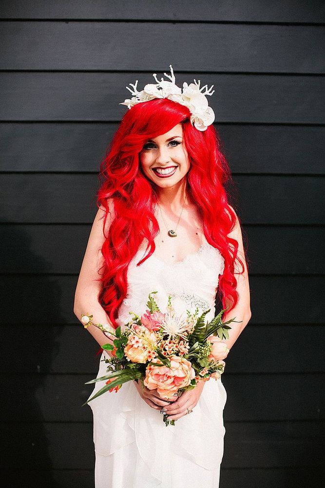 Ariel La Petite Sirène épouse Eric dans ce mariage féerique sur la plage | So Busy Girls