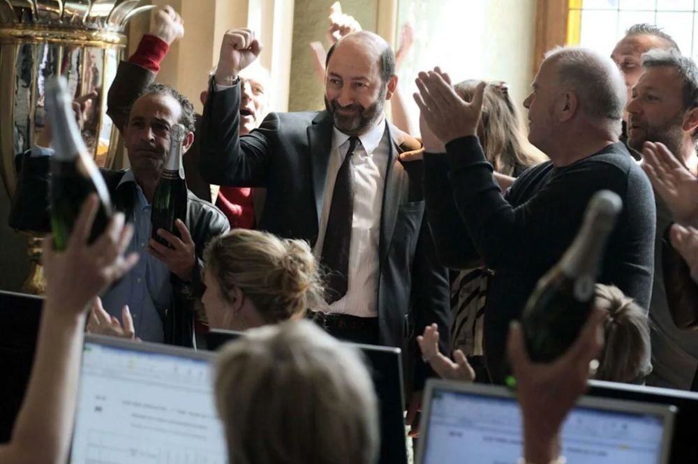 Patrick Cohen et Benjamin Duhamel au cœur d’une série culte : cette apparition inattendue qui intrigue | So Busy Girls