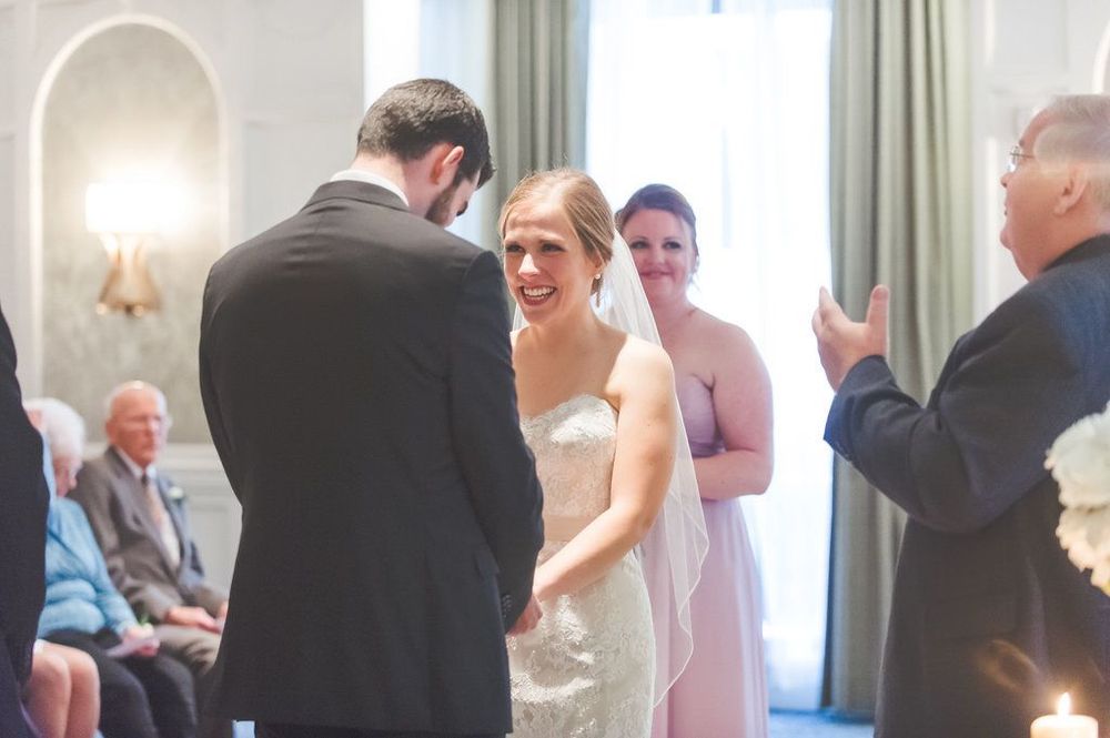 Le shooting photo de ce mariage romantique est vraiment plein de tendresse | So Busy Girls