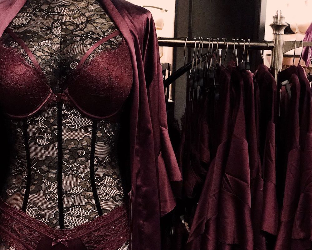 La sensualité pour toutes les tailles : nos 3 conseils lingeries pour une soirée intime et cocooning | So Busy Girls