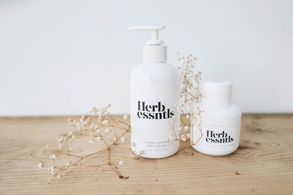Herb Essentials, la marque de produits de beauté au cannabis qui nous fait du bien | So Busy Girls