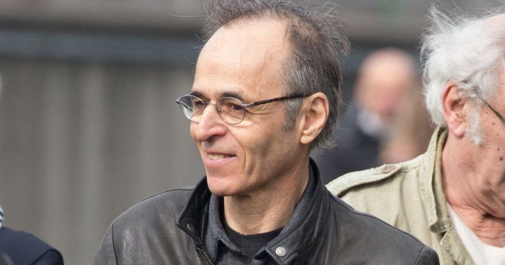 Pourquoi la lettre de Jean-Jacques Goldman à un professeur fait tant réagir | So Busy Girls