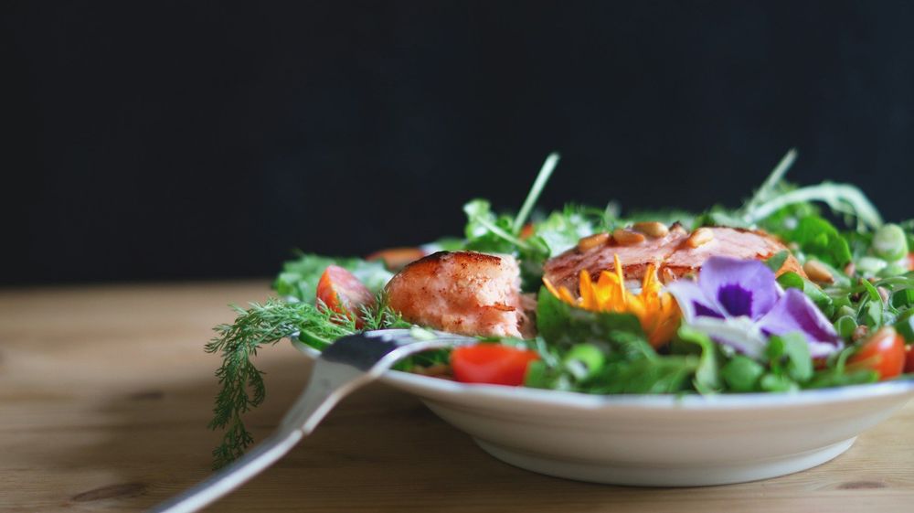Voilà pourquoi il ne faut pas manger de salade le soir et ce qui arrivera si vous évitez | So Busy Girls