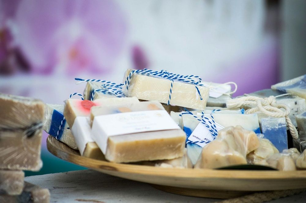 5 bonnes raisons de laisser tomber le gel douche et de passer au savon solide | So Busy Girls