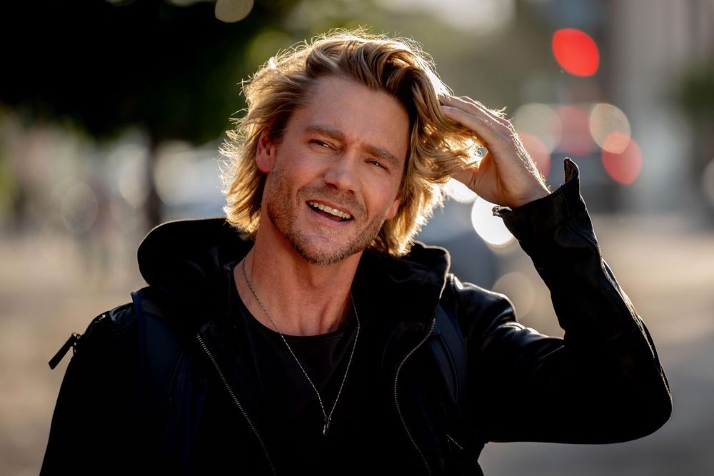 Chad Michael Murray : "Chad aime venir... ", "c’est sa manie la plus agaçante", sa partenaire dans Sullivan’s Crossing révèle sa manie insupportable | So Busy Girls