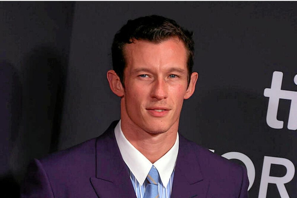 Pourquoi la saga Bond s’oriente vers un visage comme Callum Turner | So Busy Girls
