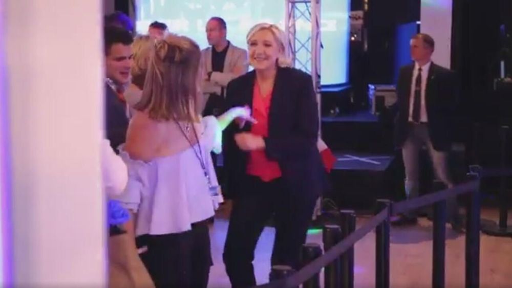 Marine Le Pen rayonnante sur la piste de danse : cette vidéo qui surprend en plein tumulte judiciaire | So Busy Girls