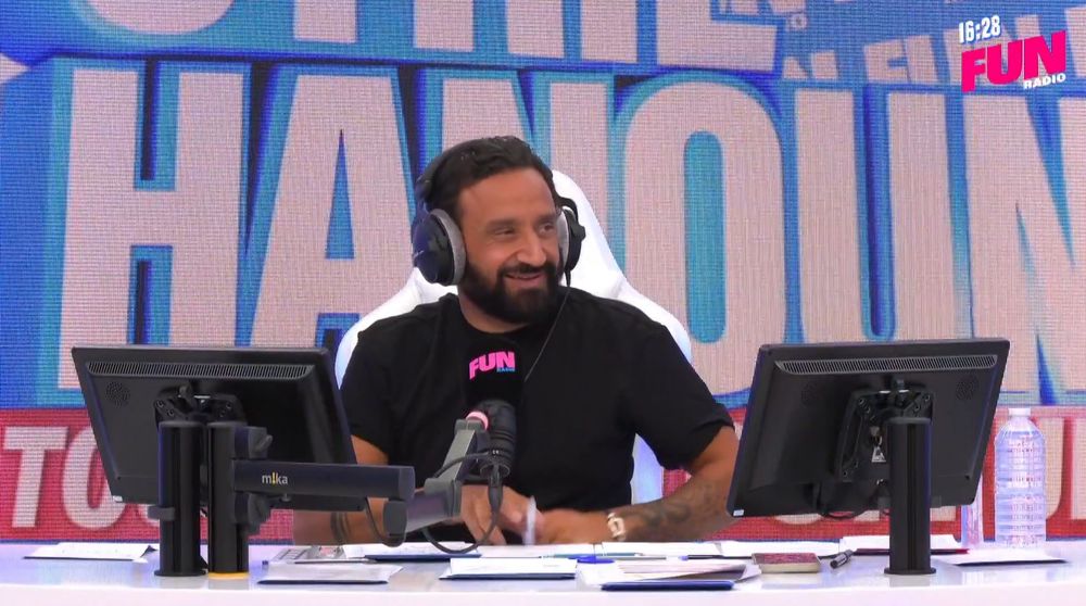 Cyril Hanouna : le message inattendu de Bianca en direct bouleverse les auditeurs | So Busy Girls