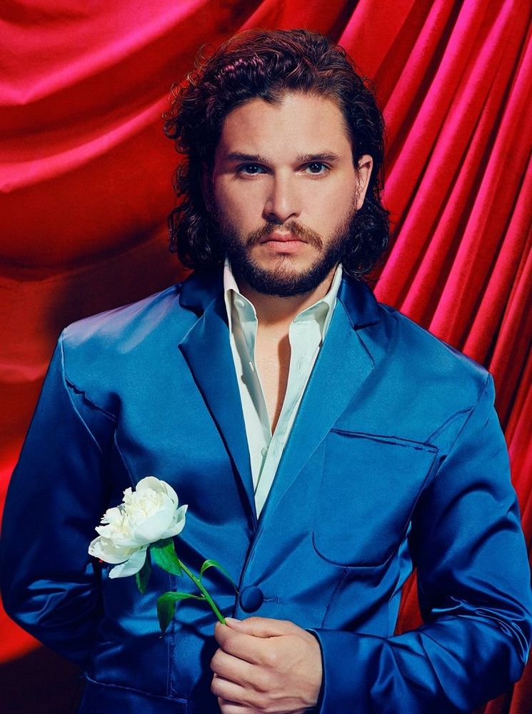 Kit Haringhton (Jon Snow) | So Busy Girls