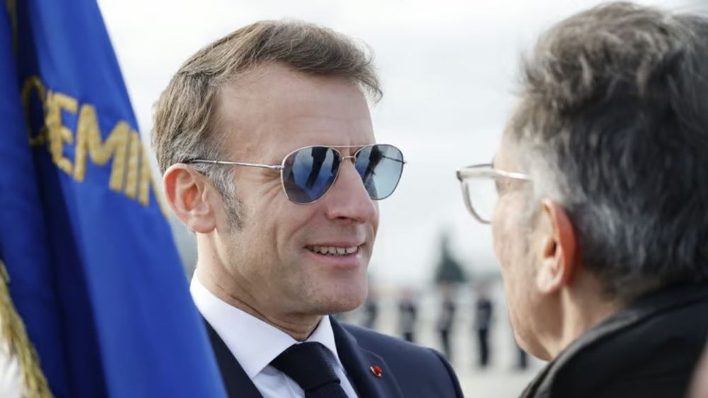 De Davos aux réseaux : comment Emmanuel Macron a vu son image lui échapper en quelques secondes | So Busy Girls