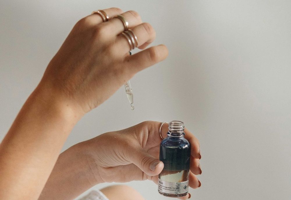 Peau sensible : quel sérum choisir pour l’apaiser ? | So Busy Girls