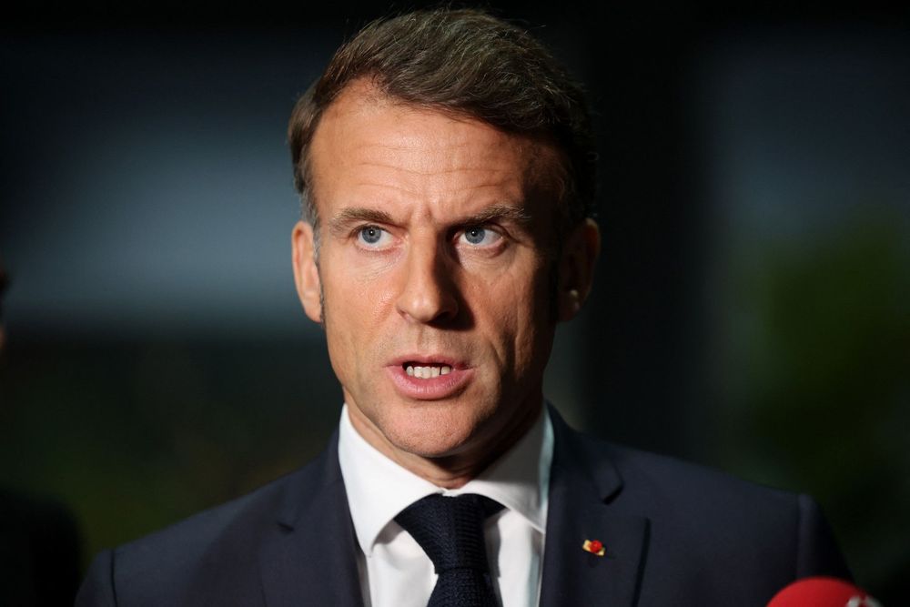 Réseaux sociaux avant 15 ans : Emmanuel Macron veut désormais imposer la règle à toute l’Europe | So Busy Girls