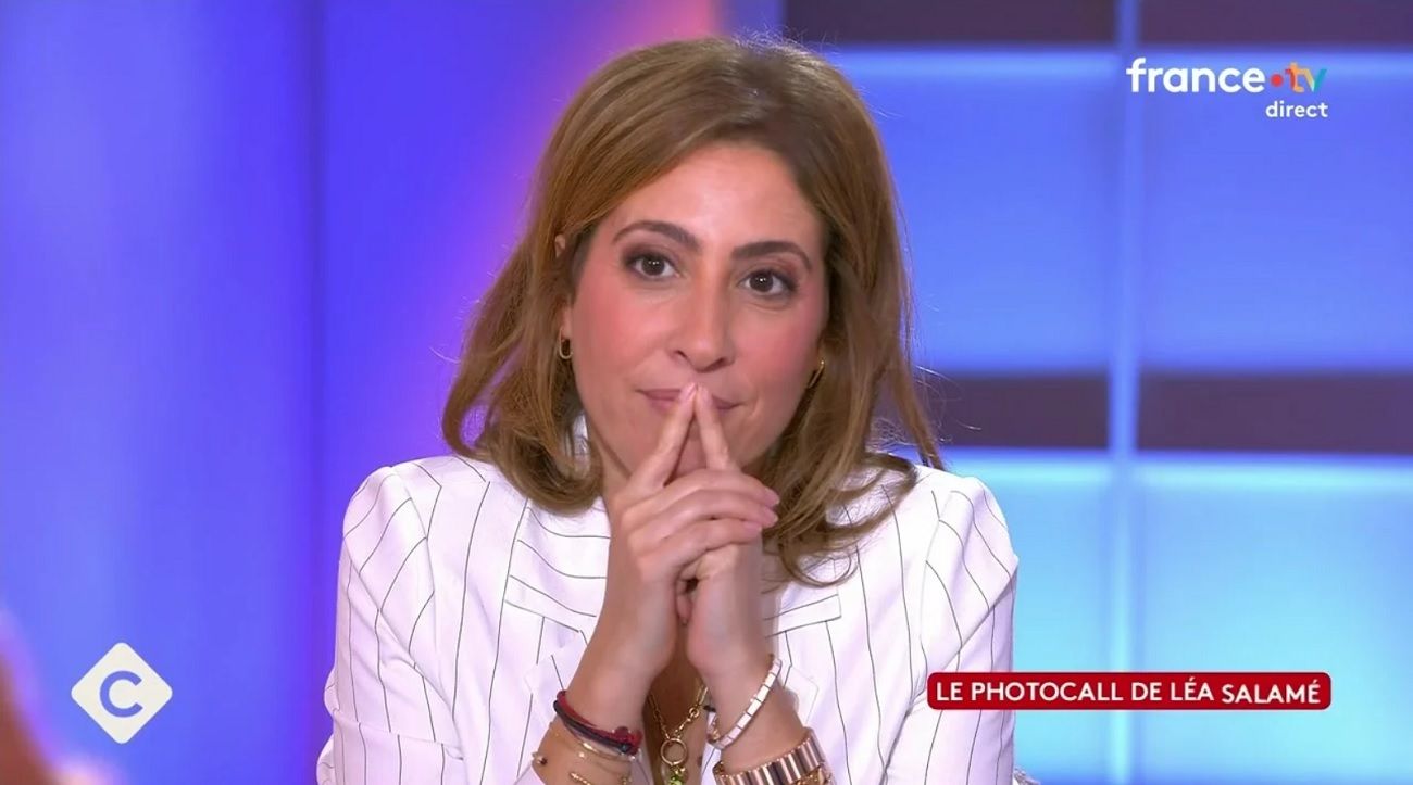 Ce moment inattendu où Léa Salamé a été recadrée par Anne-Élisabeth Lemoine en direct