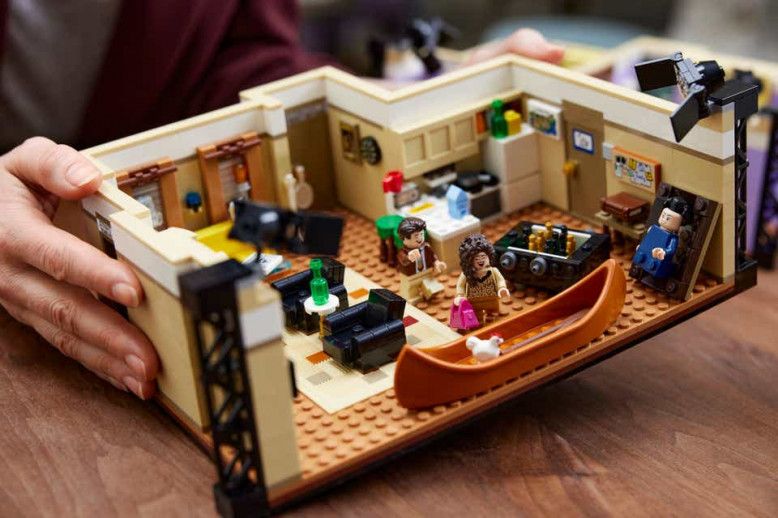 lego-friends-appartement-chandler-joey