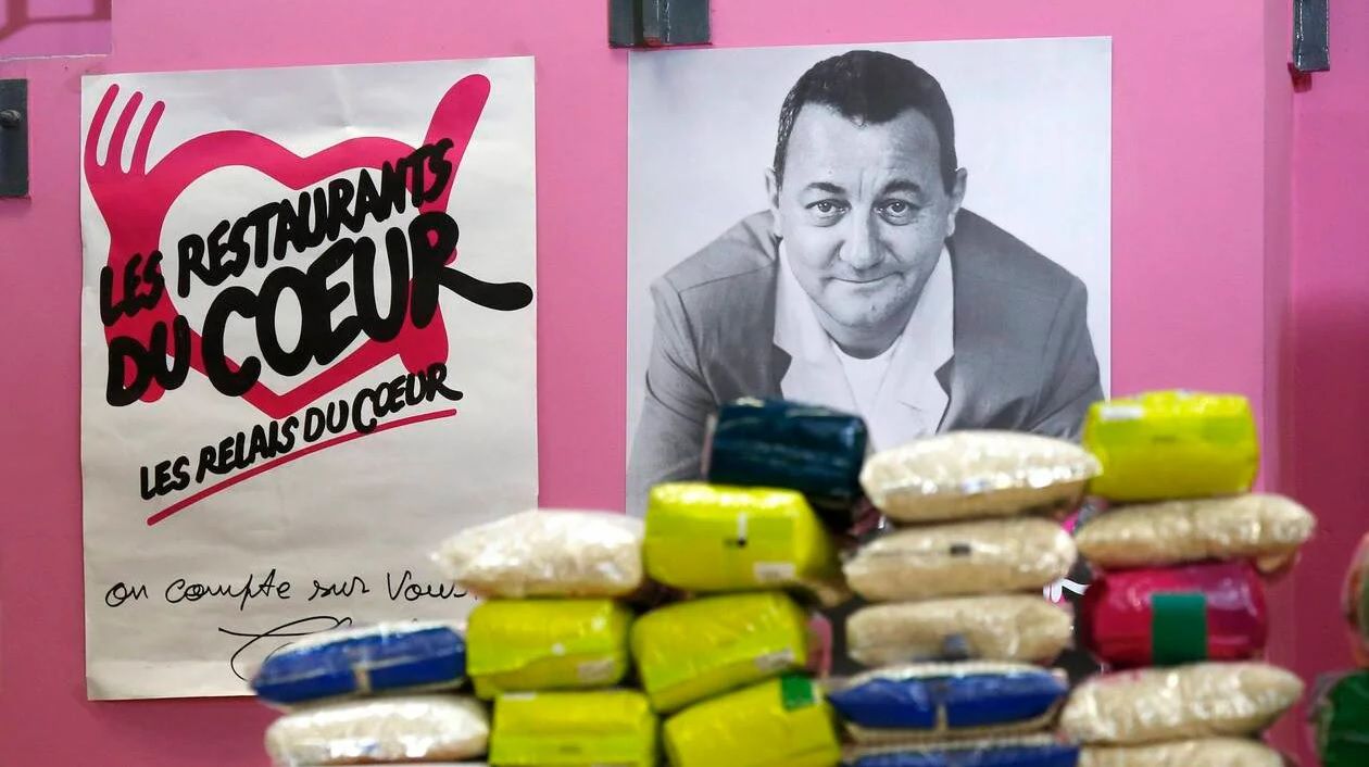 Loi Coluche : ce qui pourrait changer pour vos dons aux associations en 2026