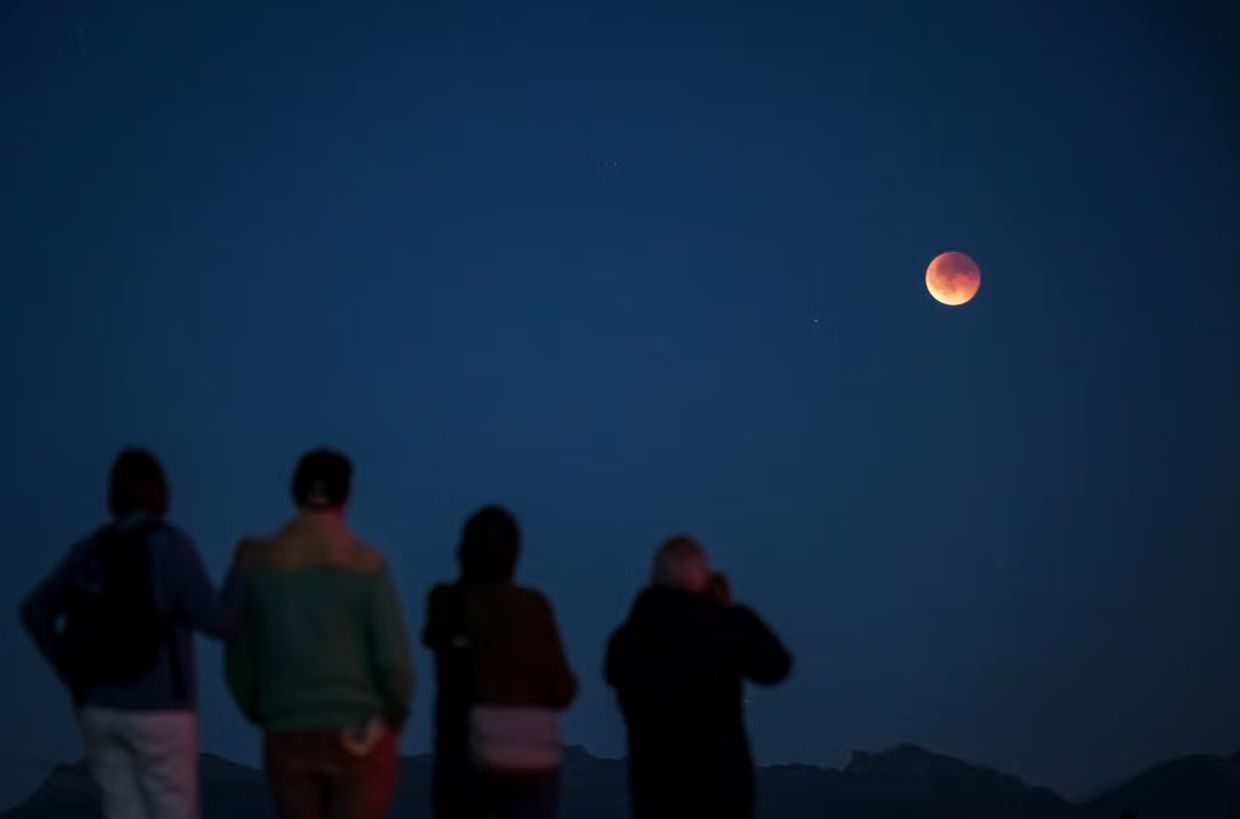 Lune de sang : voici les plus belles photos de ce spectacle c&eacute;leste inoubliable