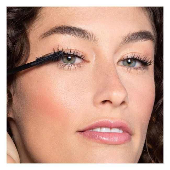 macara-bio-limitless-lash-ilia-beauty