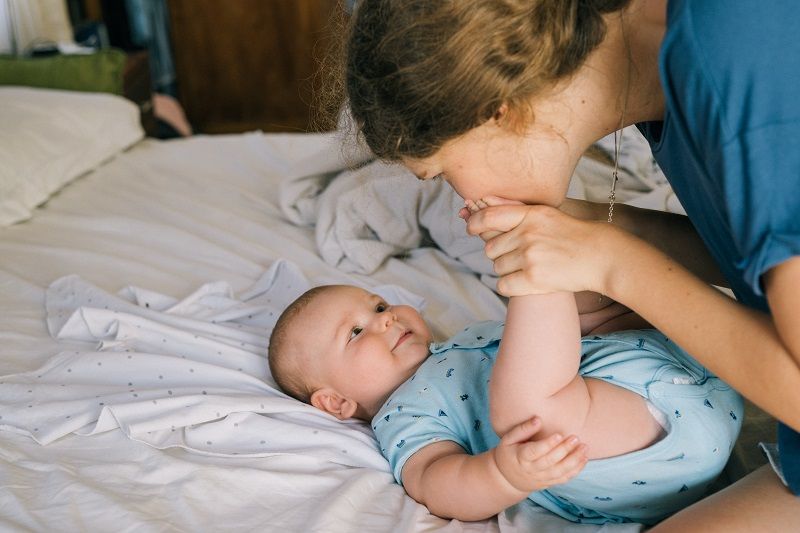 Pourquoi certains parents ne veulent pas connaître le sexe de leur bébé avant la naissance ?