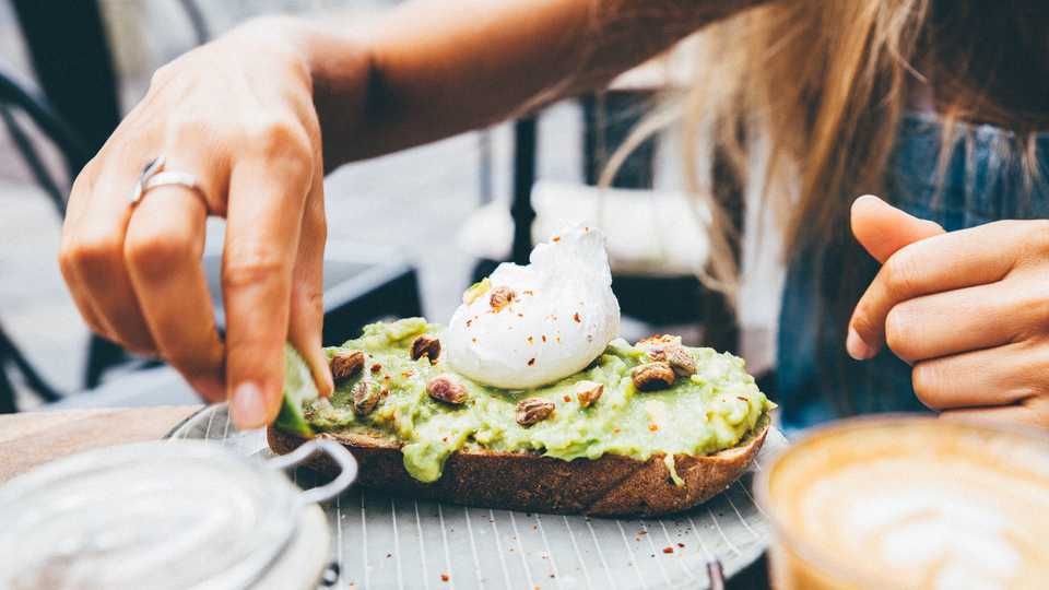 Les bonnes raisons de manger de l'avocat plus souvent.