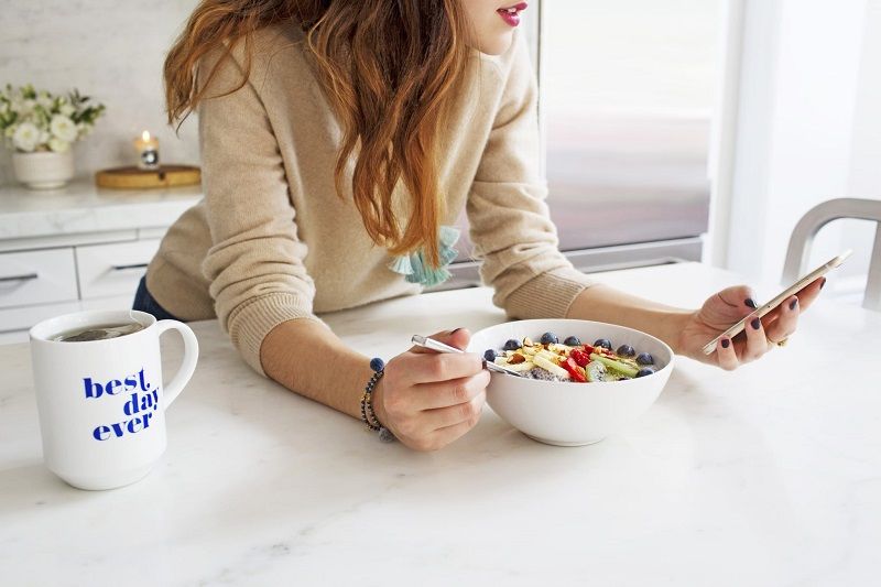 Je mange trop vite : les conseils.