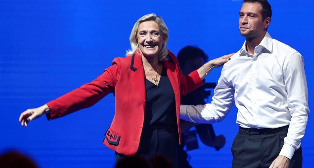 Ce que la comparaison entre Brigitte Bardot et Jordan Bardella dit vraiment de notre &eacute;poque