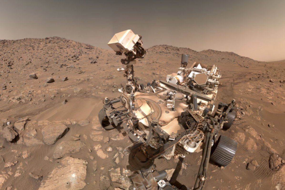 Mars : la Nasa annonce avoir trouvé le signe le plus clair d’une vie ancienne