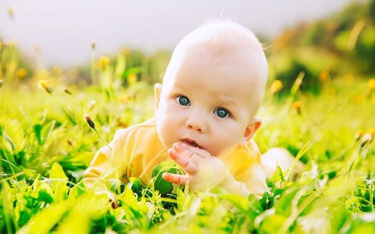 12 prénoms de bébé inspirés de l'été | So Busy Girls