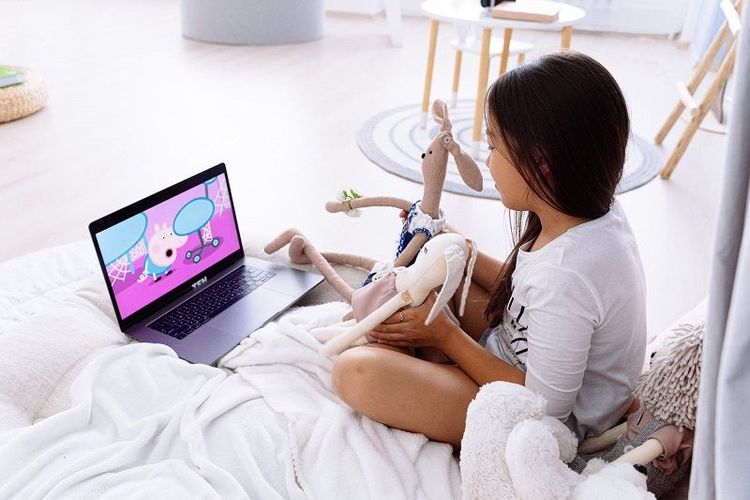 5 choses à dire à son enfant pour le protéger contre les dangers d'internet | So Busy Girls