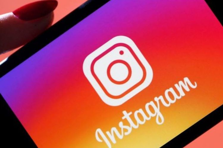 C'est fini : vous ne pourrez plus voir l'activité des comptes suivis (ni espionner tranquille) sur Instagram | So Busy Girls