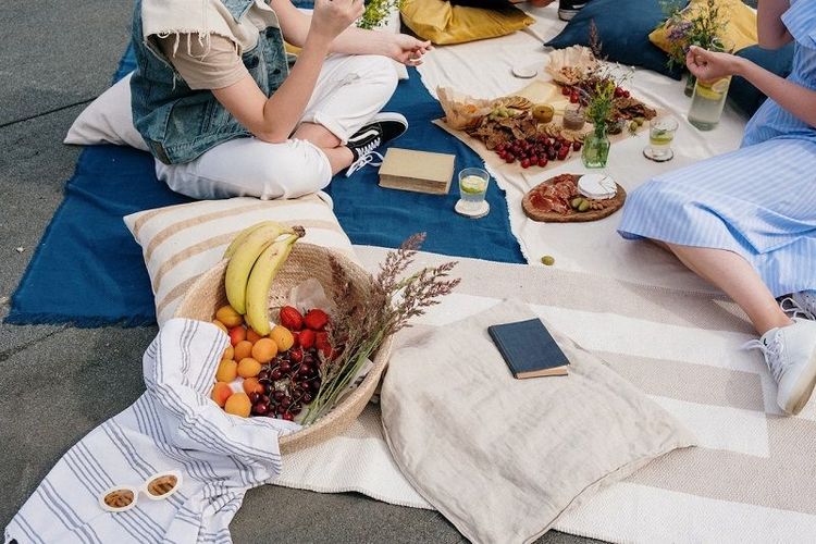 Comment organiser un apéro entre copines ? | So Busy Girls