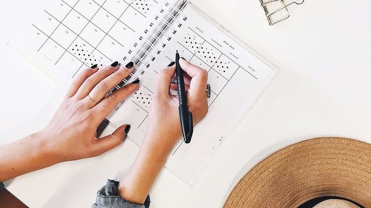 5 choses qu'on ne devrait JAMAIS remettre à plus tard | So Busy Girls