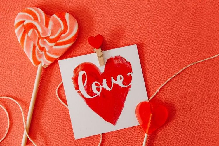 Pourquoi offrir des fleurs à la Saint Valentin ? | So Busy Girls