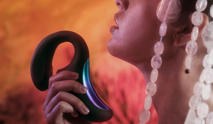 Lelo Enigma Double Sonic : le sextoy triple stimulation pour des sensations inédites | So Busy Girls