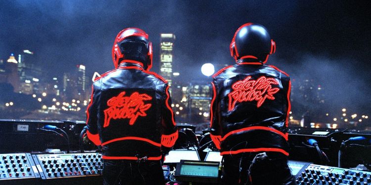 Daft Punk vont-ils faire leur retour ? Leur ex-manager rallume l’espoir | So Busy Girls