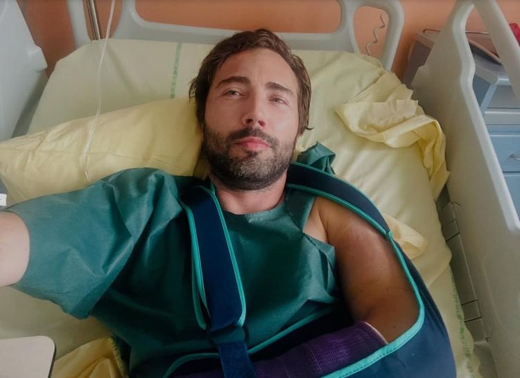 Christophe Beaugrand et son mari victimes d’un home-jacking : Ghislain prend la parole depuis son lit d’hôpital | So Busy Girls