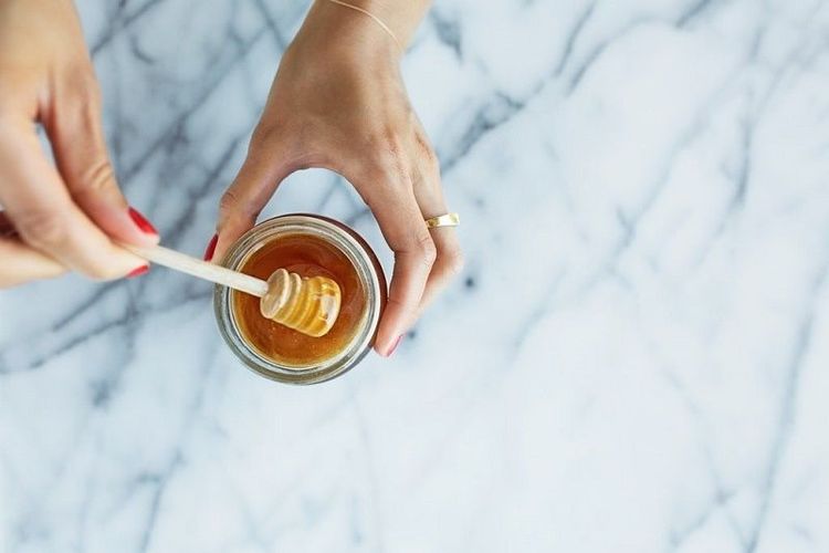 DIY : 5 recettes beauté naturelles et maison à base de miel | So Busy Girls