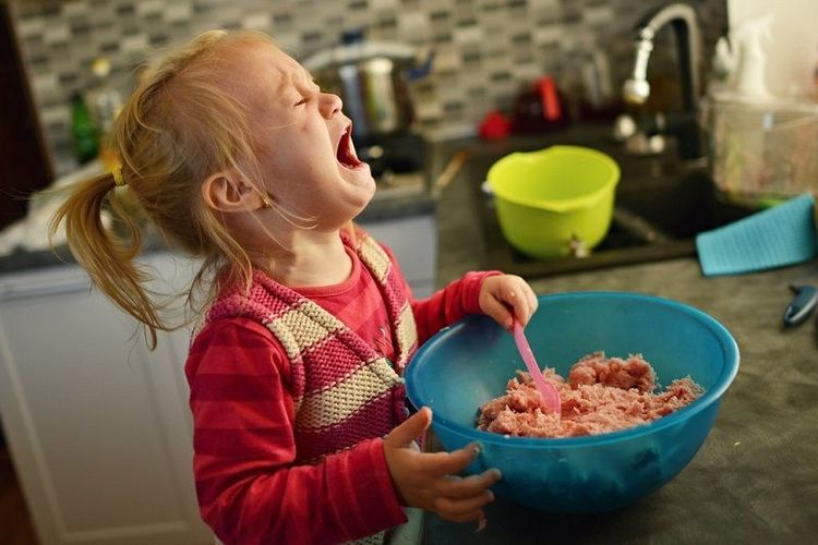 Ce qui arrive quand votre enfant explose de colère pour des détails | So Busy Girls