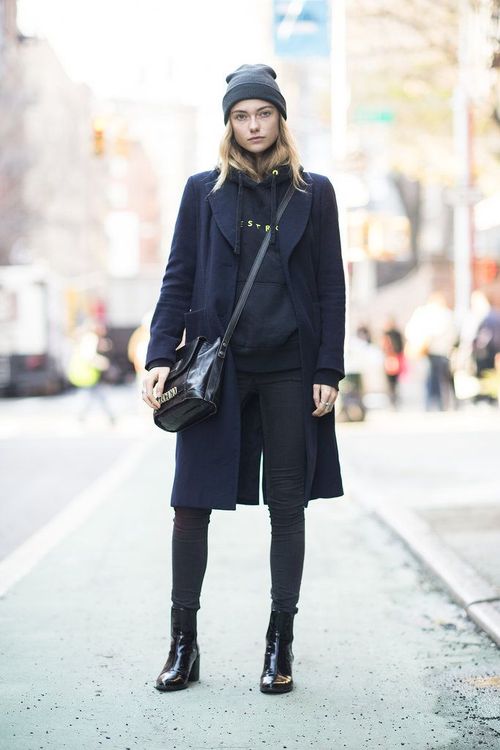 Un sweat à capuches et un bonnet, c'est interdit ? | So Busy Girls
