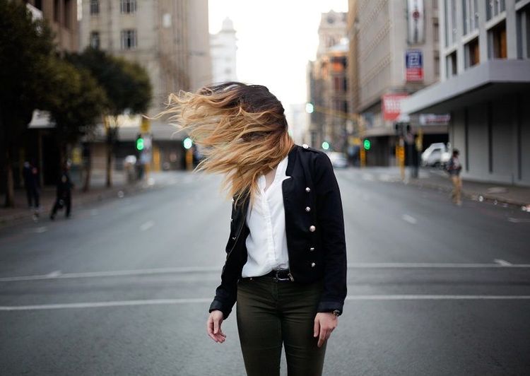 L'astuce capillaire naturelle pour sauver les pointes sèches | So Busy Girls