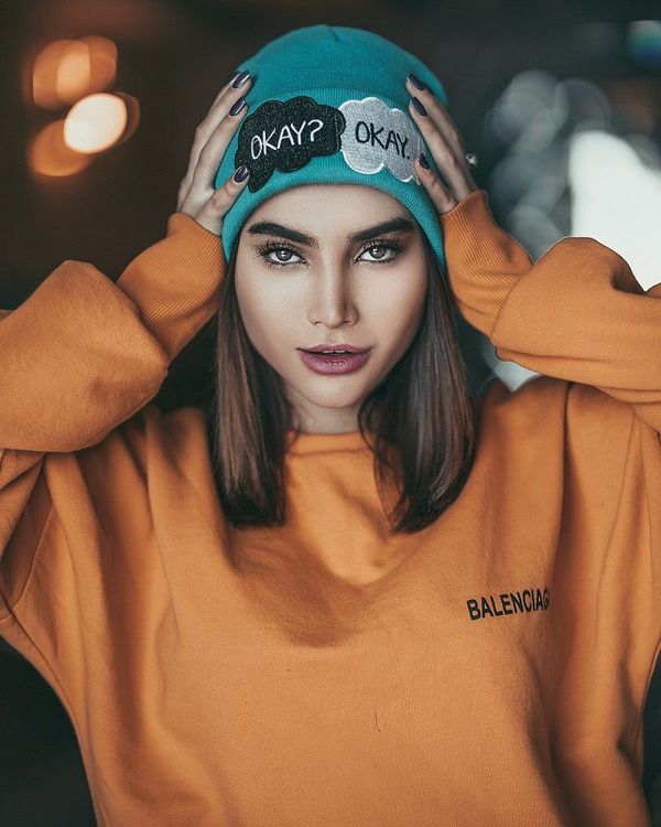 Ce détail physique longtemps décrié est désormais un atout séduction majeur pour plus de 6 Français sur 10 | So Busy Girls